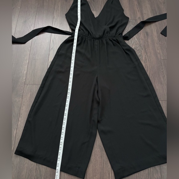 ARITZIA Babaton Black Maximillian Jumpsuit - Picture 9 of 15
